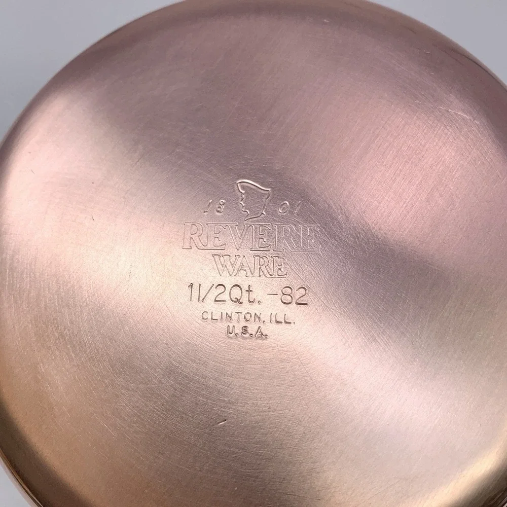 Revere Ware 1.5 Quart Sauce Pan Pot Copper Bottom w Lid '82 Clinton Ill